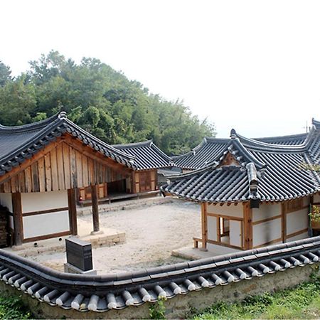Dobong Seodang Gyeongju Bagian luar foto