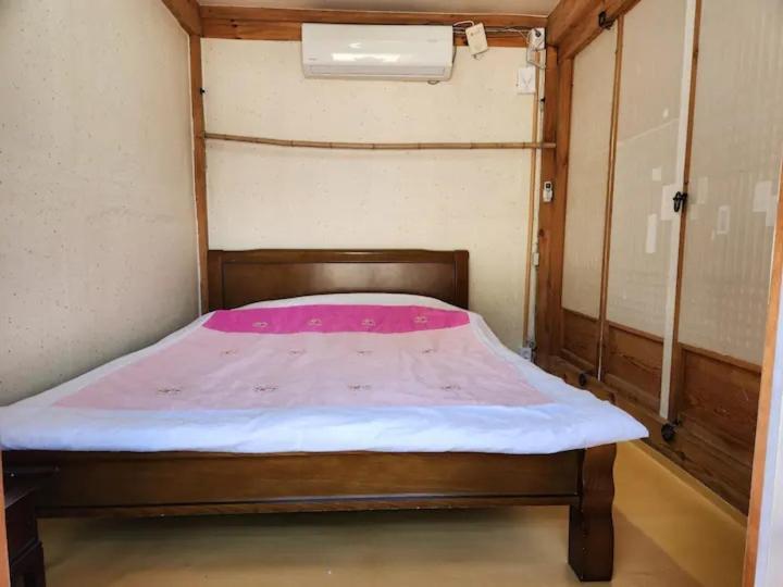 Dobong Seodang Gyeongju Bagian luar foto