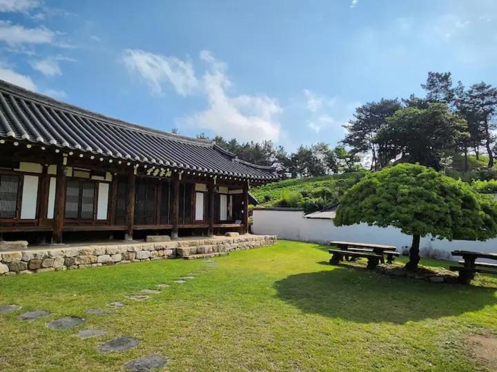 Dobong Seodang Gyeongju Bagian luar foto